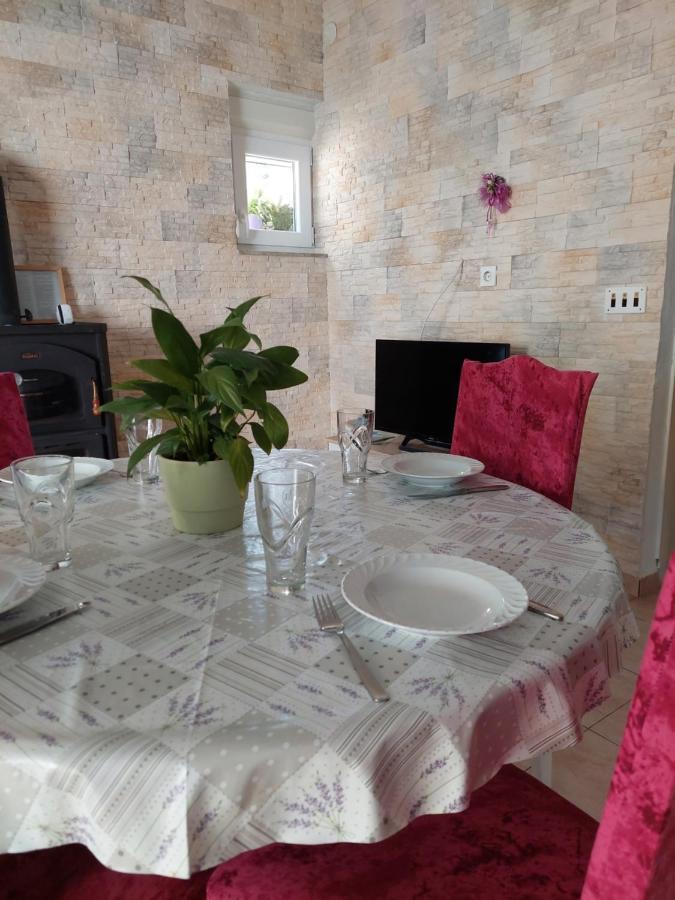 Apartman Lucija Seline Dış mekan fotoğraf